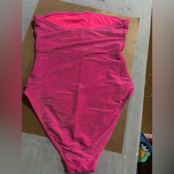 Good American Glitter Strapless One-Piece Swimsuit - Bright Pink - Picture 4 of 6